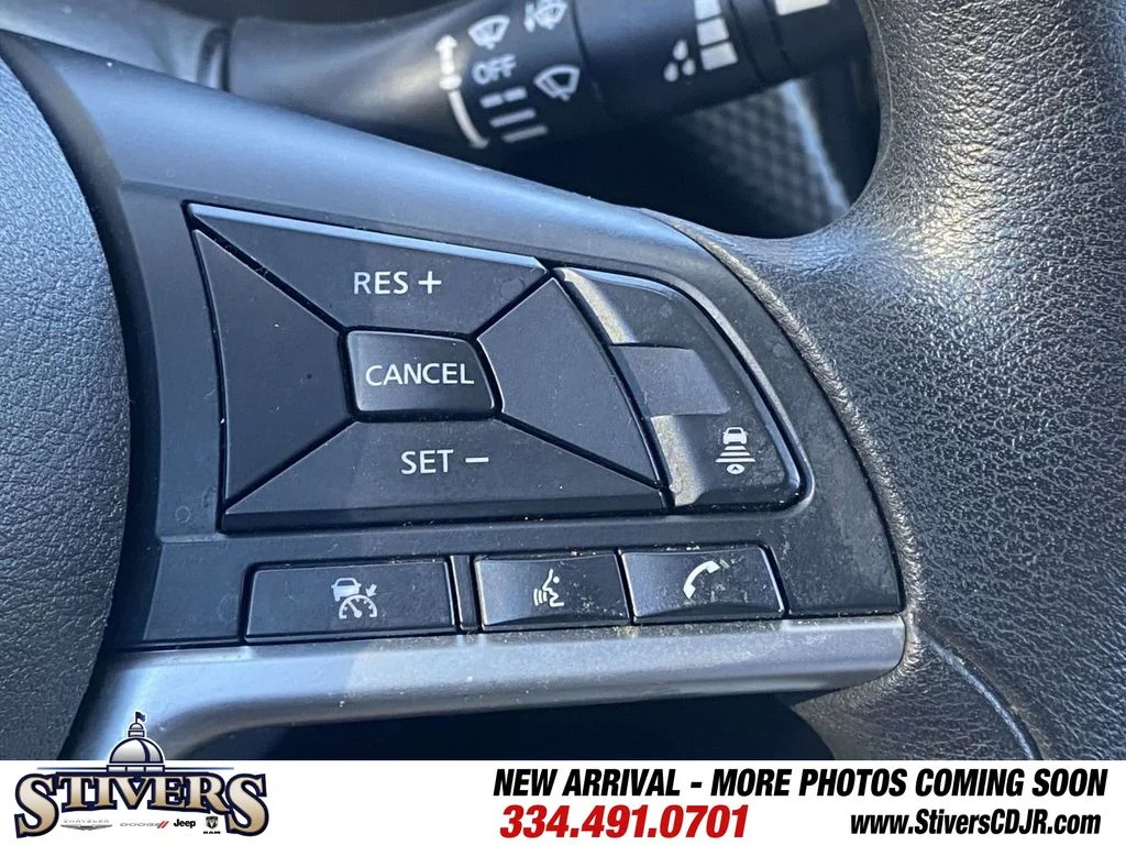 Used 2023 Red Nissan SV image 58