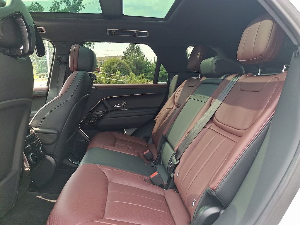 2025 Land Rover Range Rover Sport Dynamic SE - Photo 10