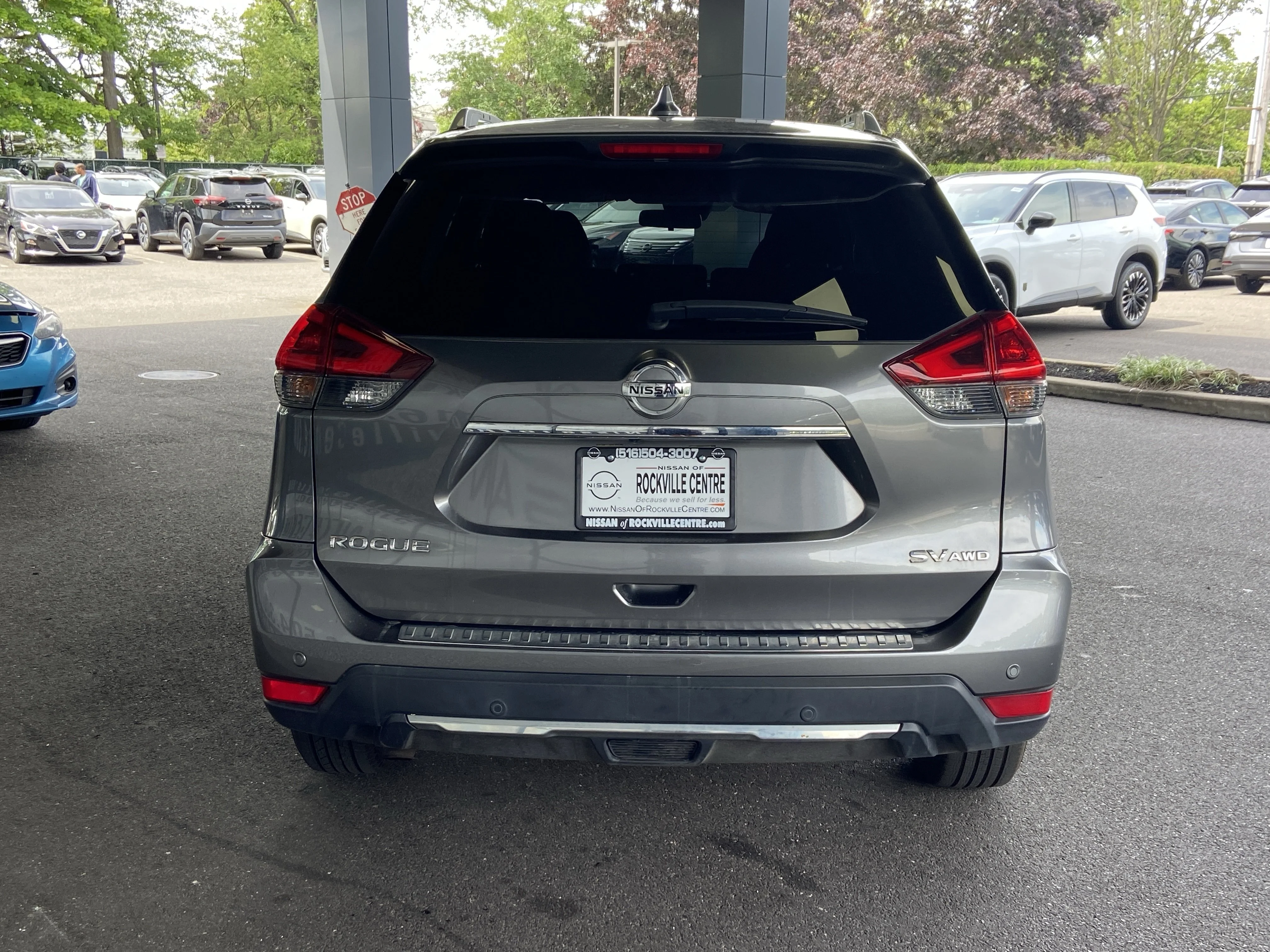 Used 2019 Gun Metallic Nissan SV image 6