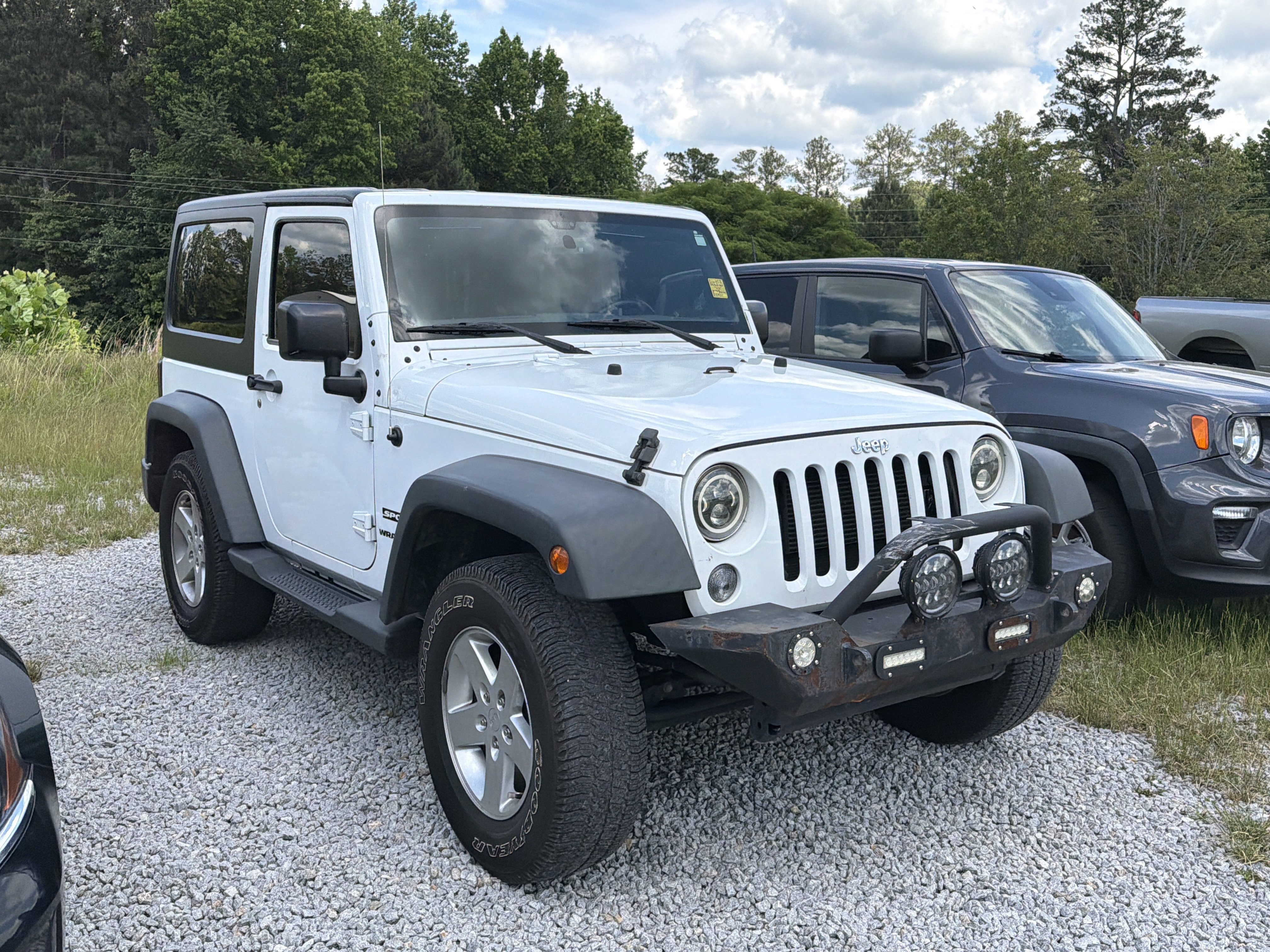 2016 Jeep Wrangler Sport S's photo