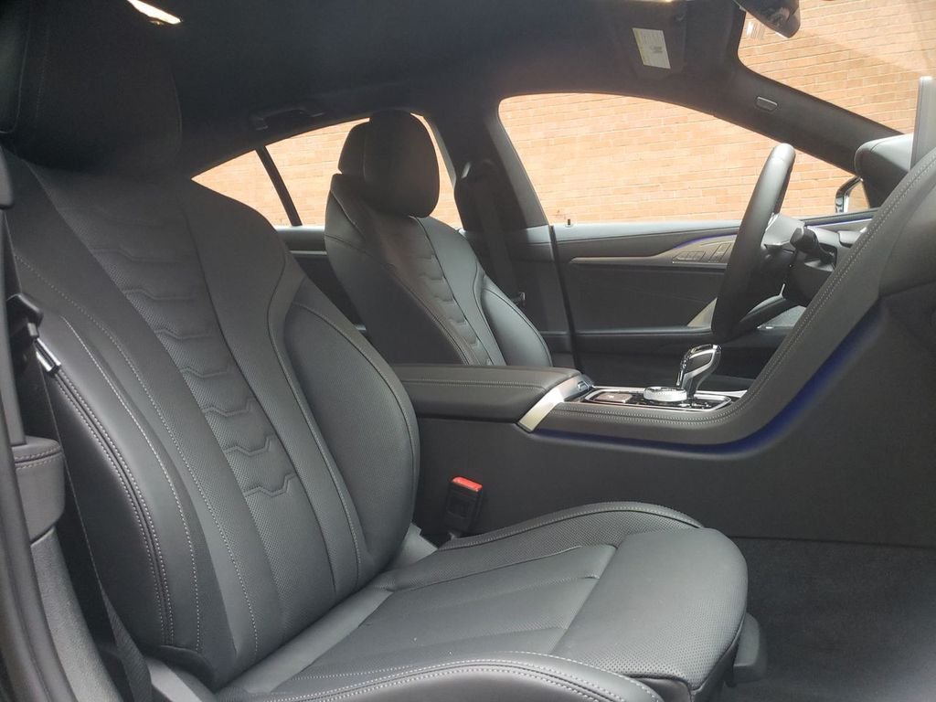 Used 2023 Black BMW ALPINA B8 xDrive image 29