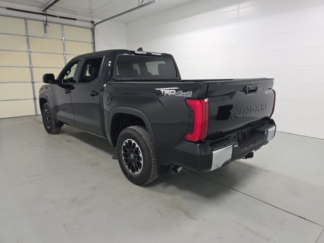 New 2026 Midnight Black Metallic Toyota  SR5 image 7