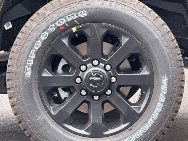New 2027 Ceramic Gray Clear-Coat Exterior Paint RAM Big Horn image 8