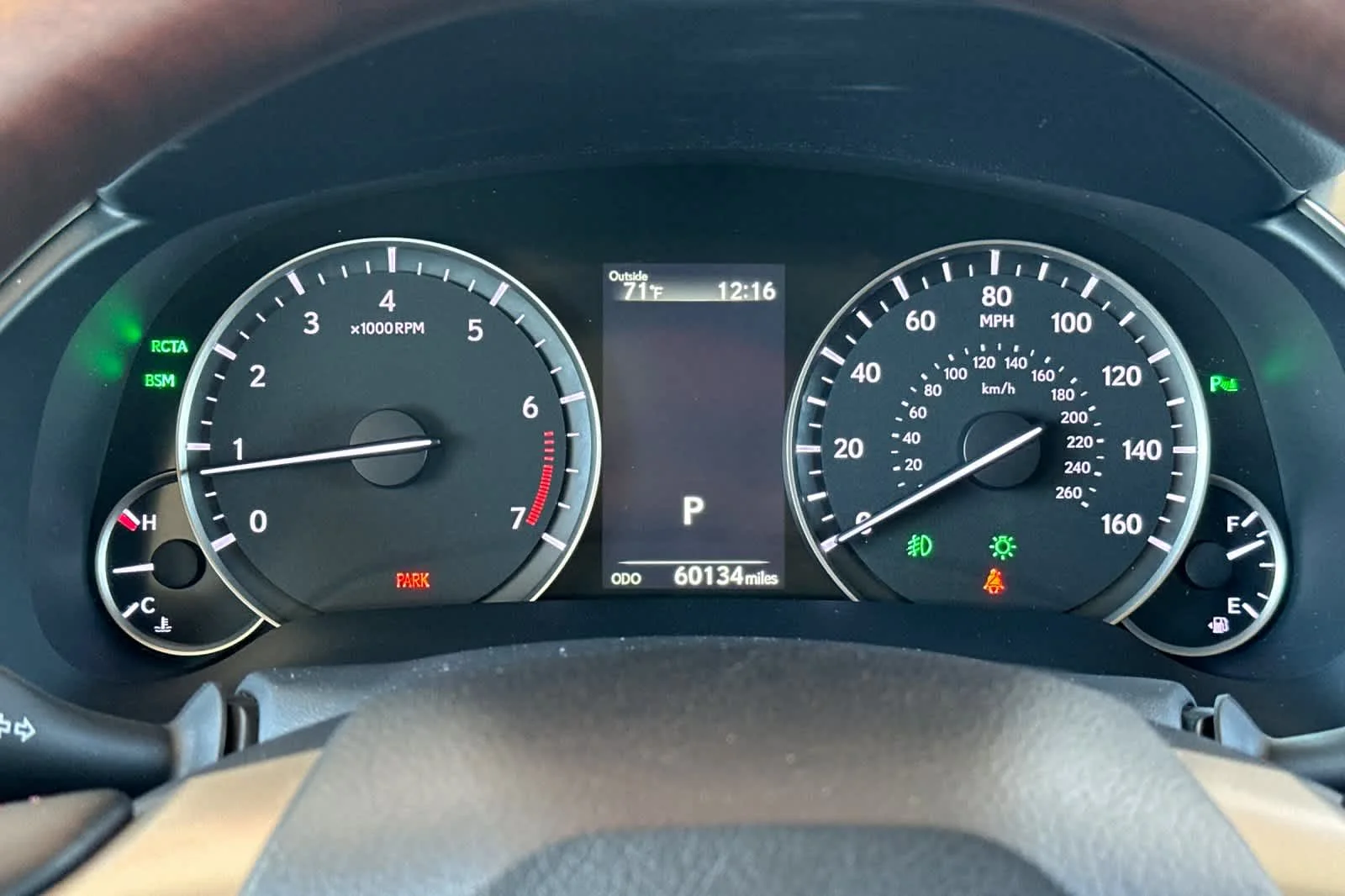 Used 2019 Eminent White Pearl Lexus  image 28