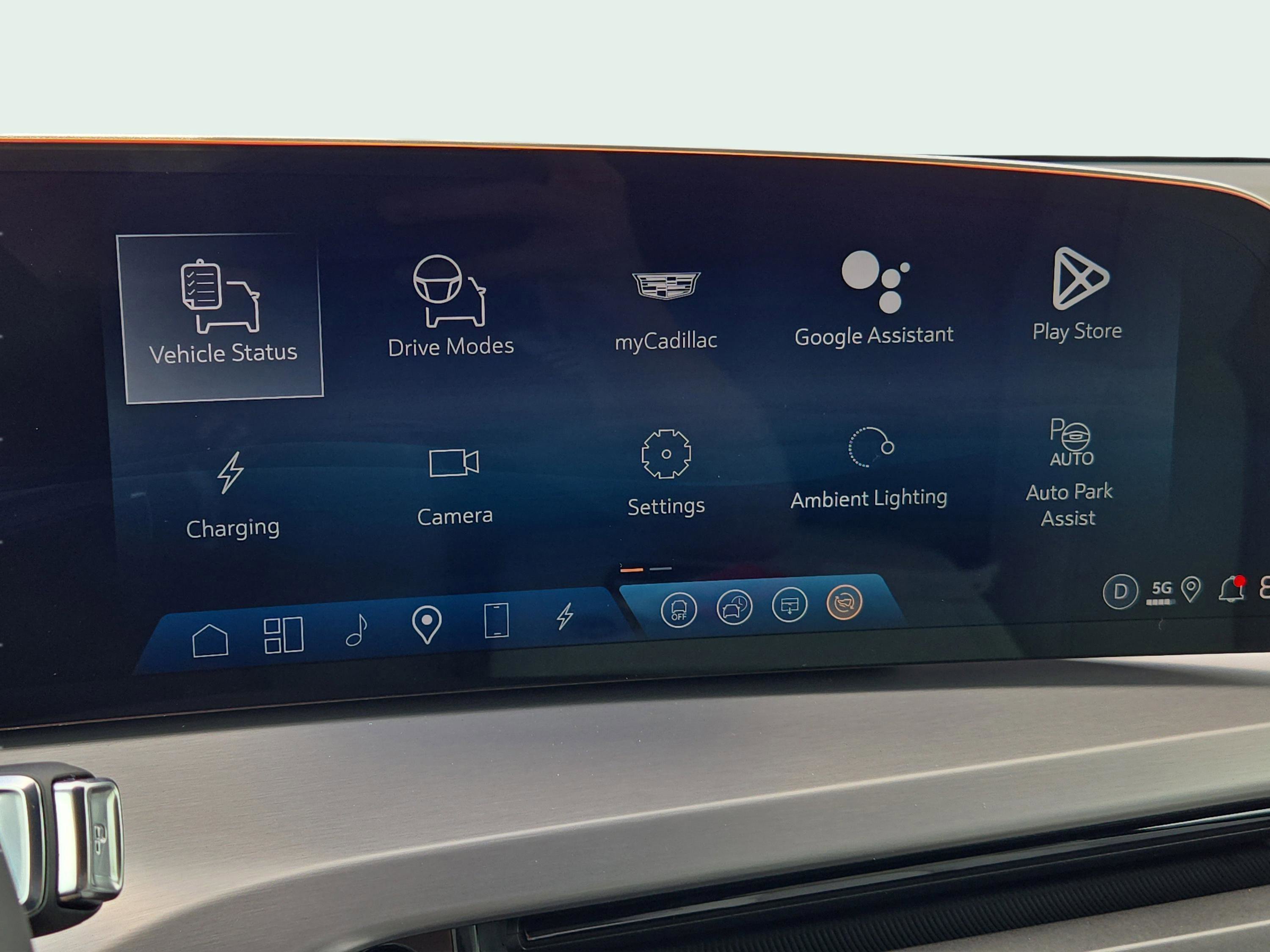 2026 Cadillac VISTIQ Sport - Photo 32