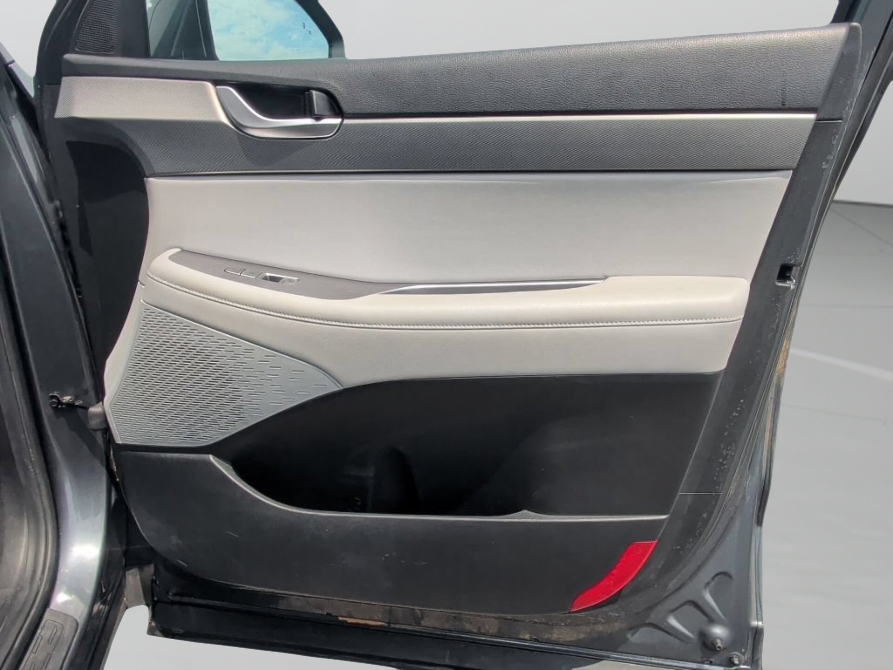 Used 2021 Steel Graphite Hyundai SEL image 48