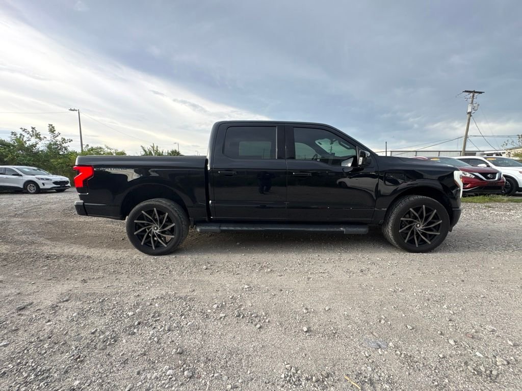 Used 2023 Black Ford Platinum image 2