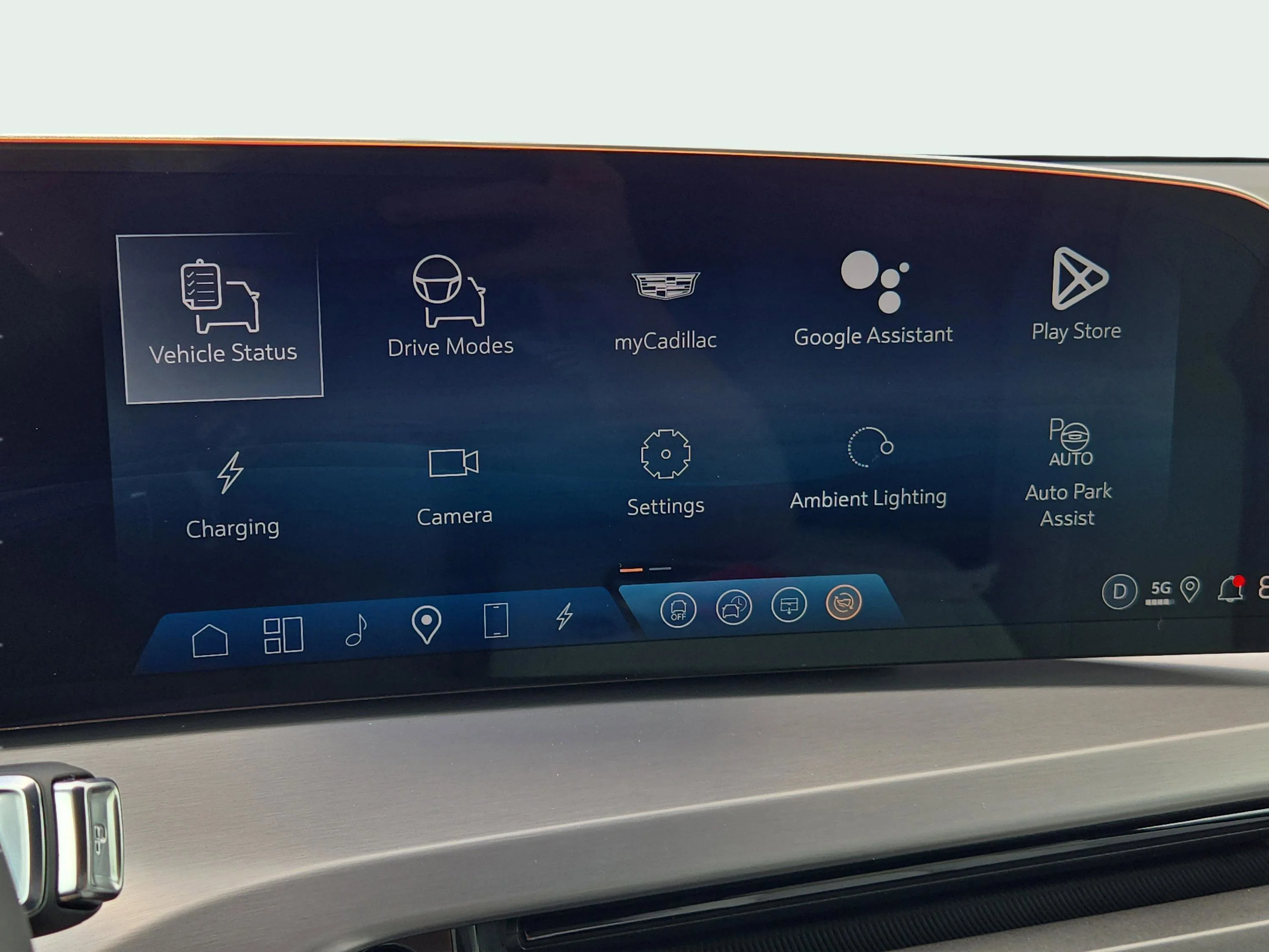 2026 Cadillac VISTIQ Sport - Photo 32