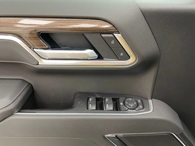 2026 Chevrolet Silverado 1500 LT - Photo 9