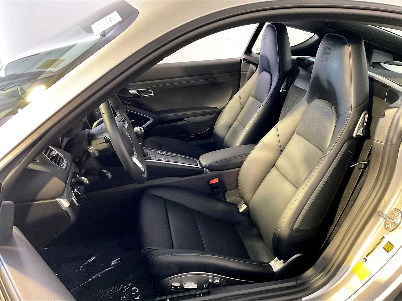 Certified Pre-Owned 2024 Porsche 718 Cayman
