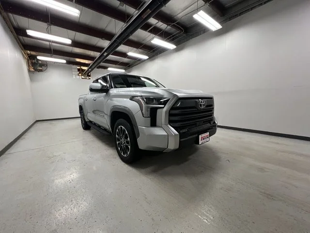 2023 Toyota Tundra Limited - Photo 2