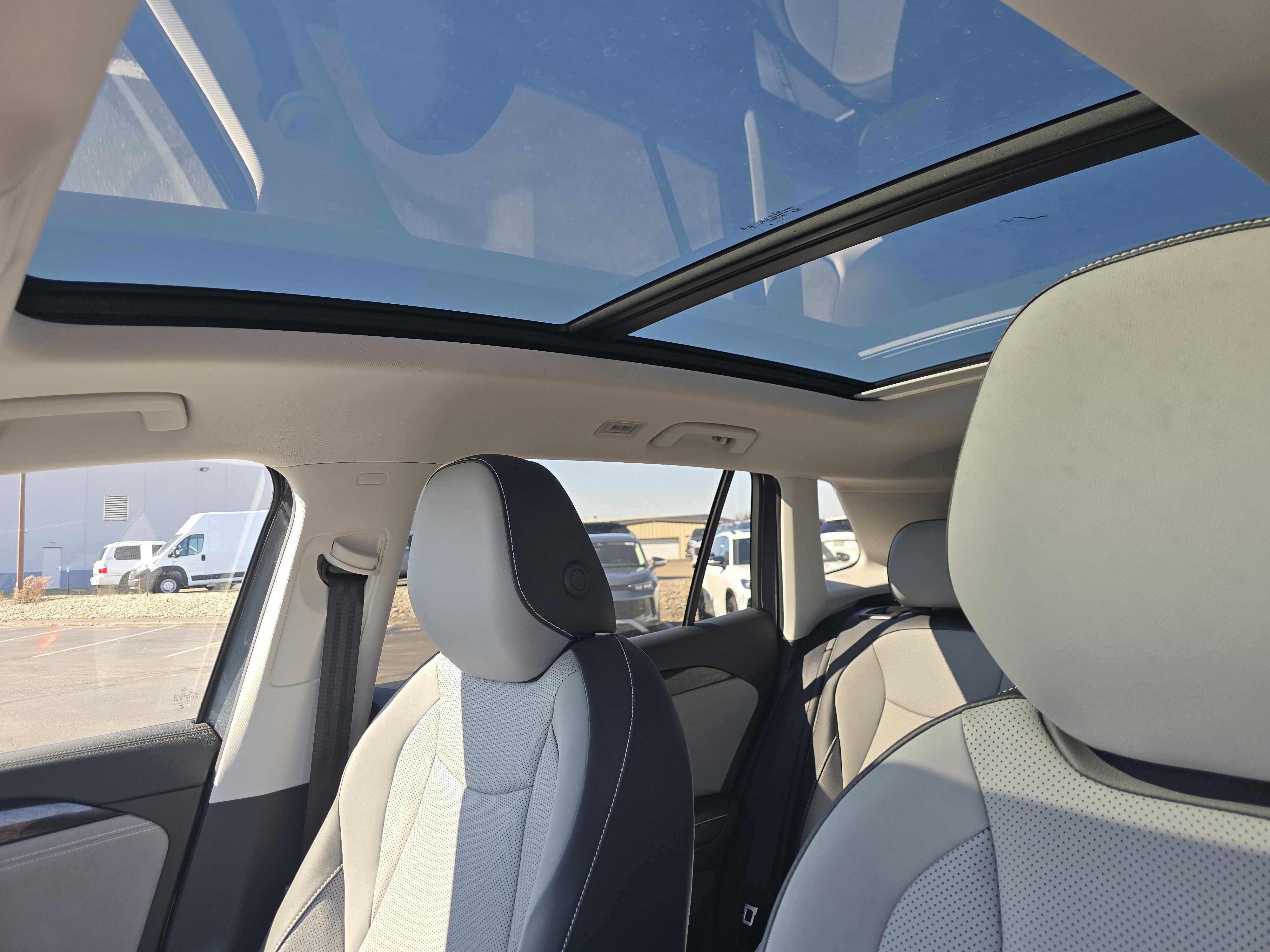 New 2026 Platinum Gray Metallic Volkswagen SE image 19