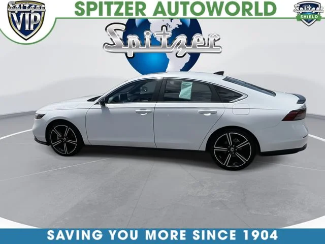 Used 2025  Honda Sport image 8