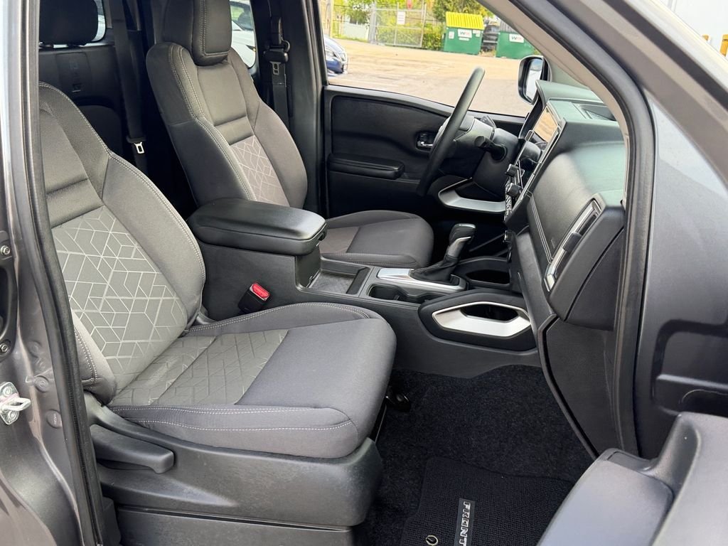 Used 2025 Gray Nissan SV image 15