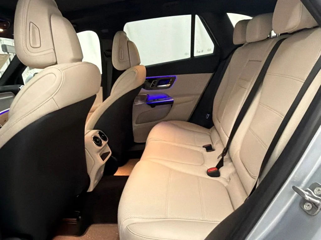 New 2027 Silver Mercedes-Benz GLC 300 image 20