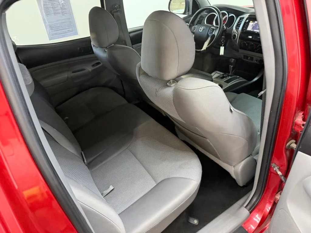 Used 2014 Barcelona Red Metallic Toyota Base image 36