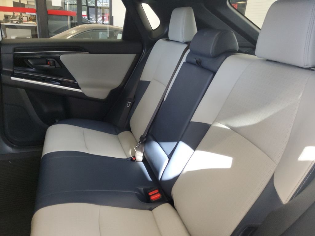 Used 2024 White Subaru Touring image 19