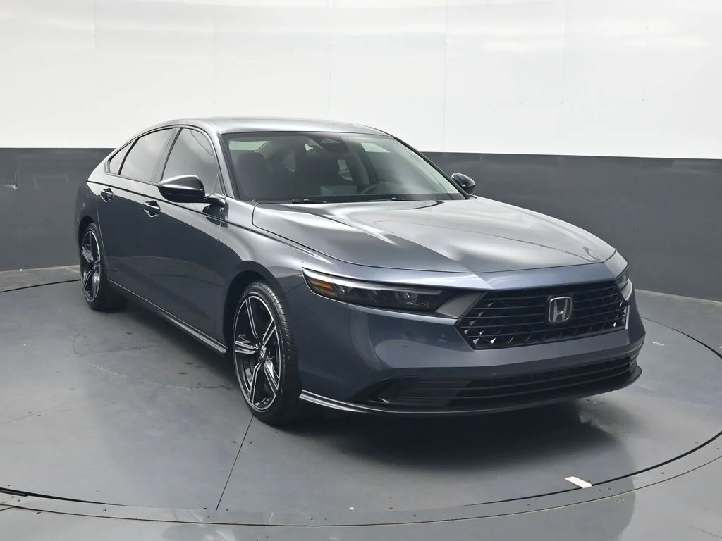 New 2026 Meteorite Gray Metallic Honda SE image 2