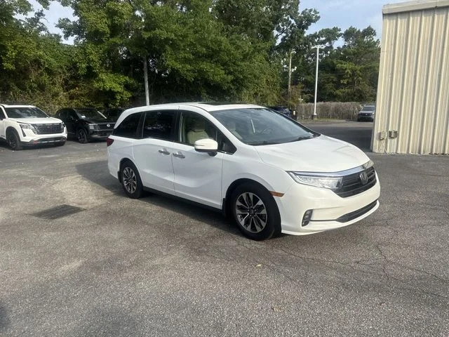 Used 2022 White Honda EX-L image 3