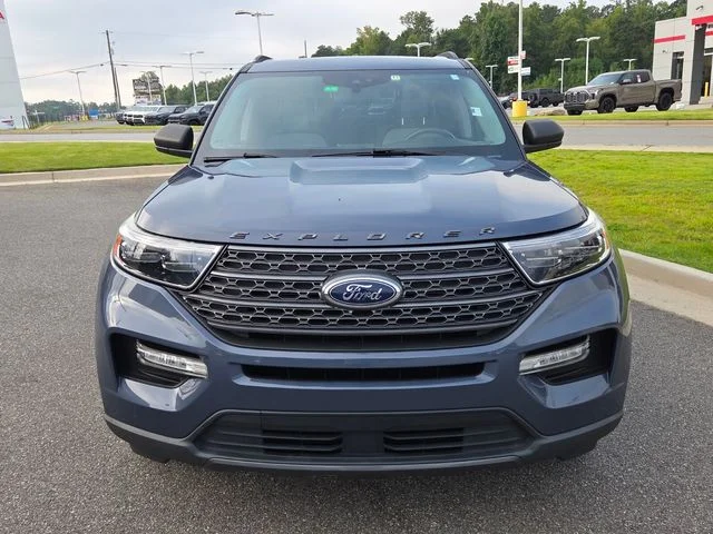 Used 2021 Blue Ford XLT image 2