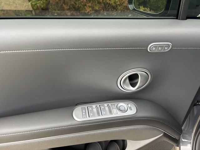 New 2026 Ecotronic Gray Pearl Hyundai Calligraphy image 14
