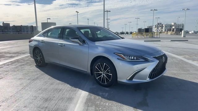 Used 2024 Silver Lexus 350 image 2