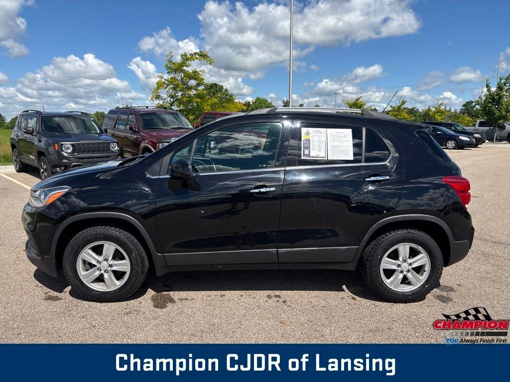 Used 2019 Black Chevrolet LT image 4