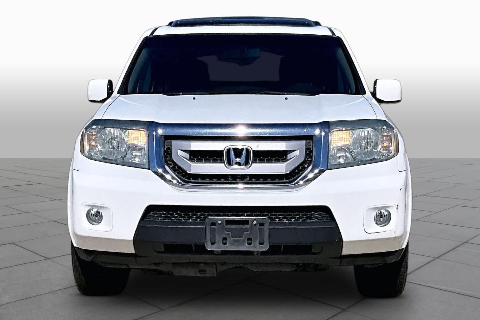 Used 2011 Taffeta White Honda EX-L image 3