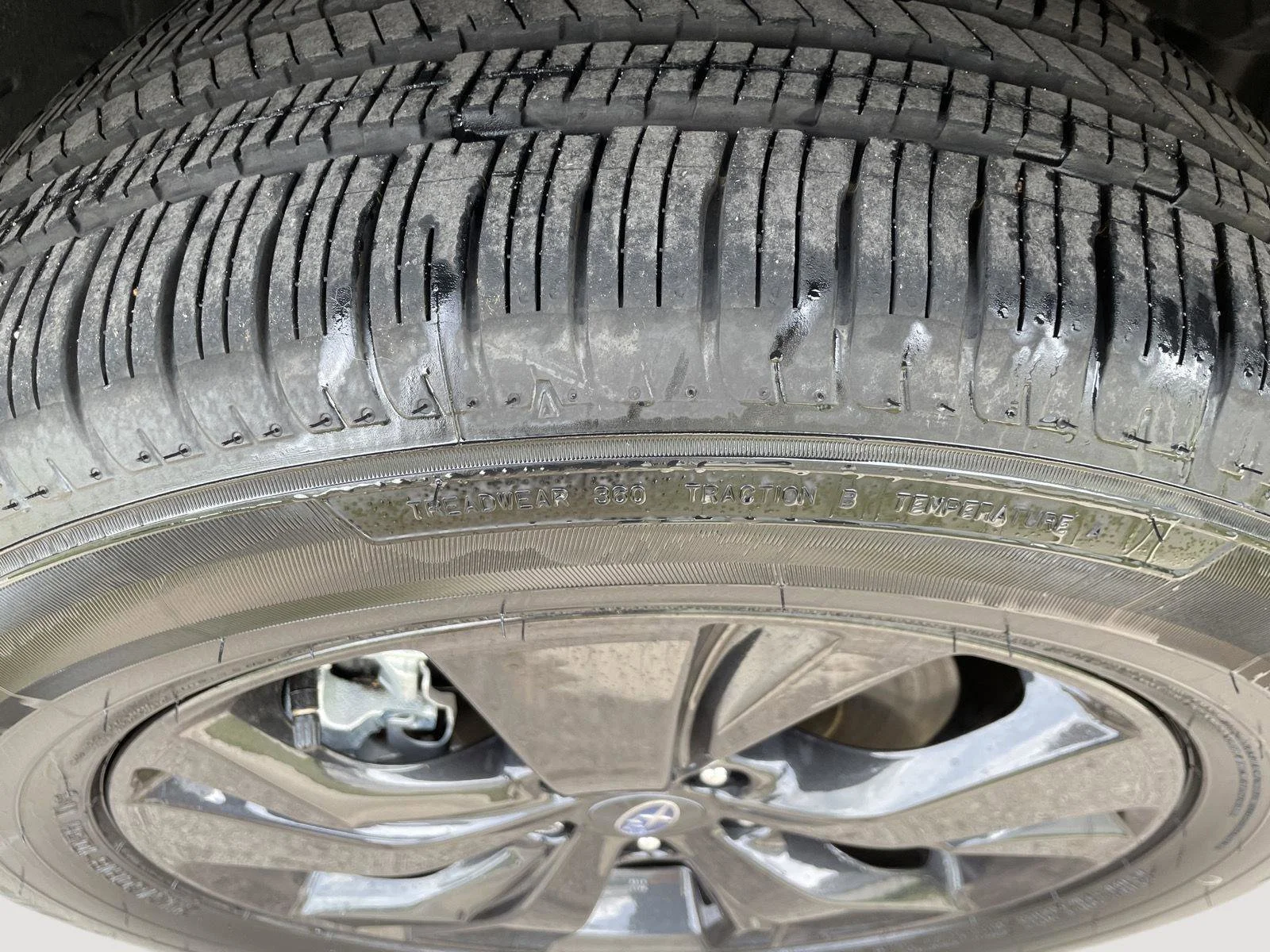 Certified Used 2026 Magnetite Gray Metallic Subaru Premium image 8