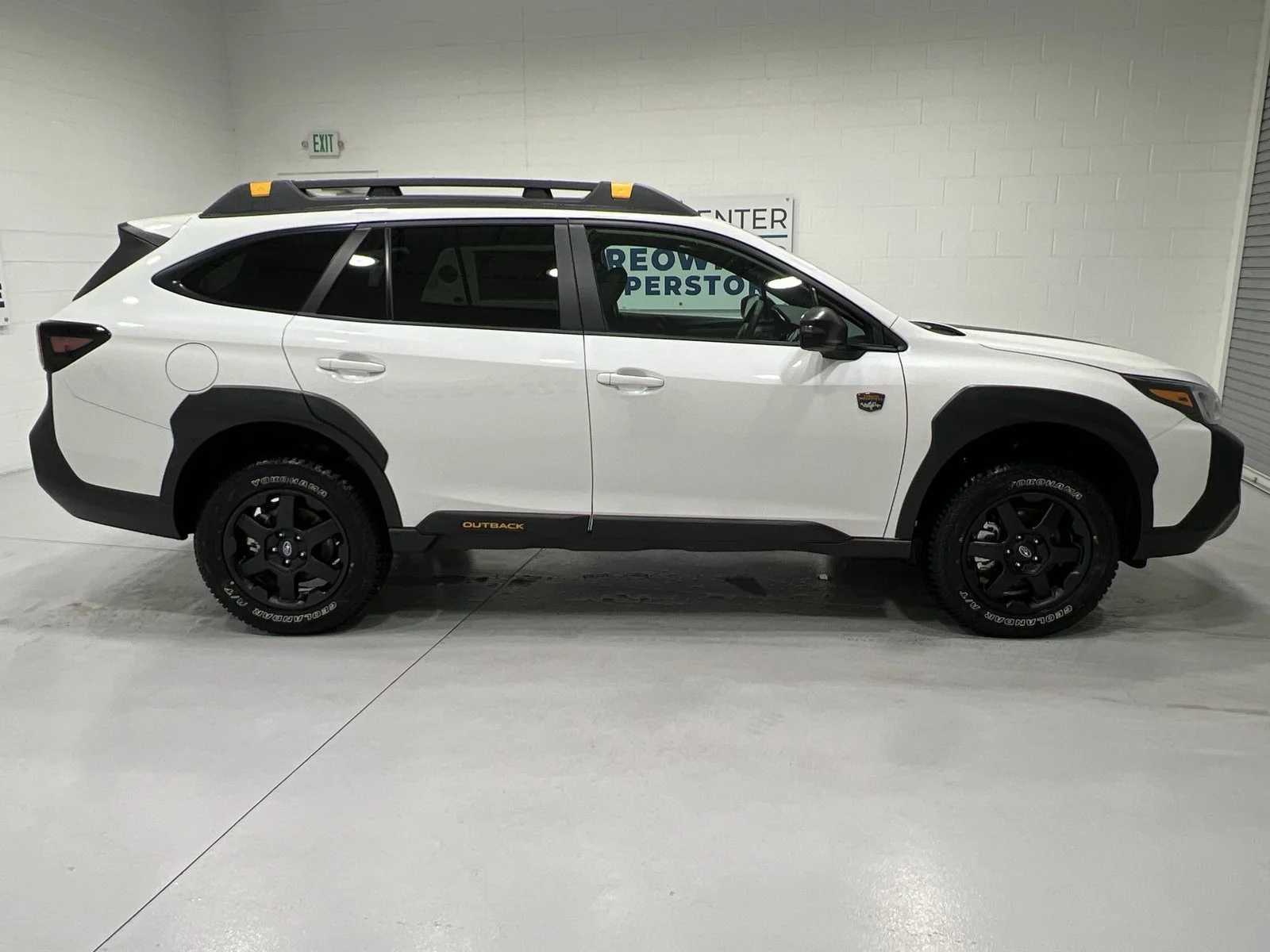 Used 2024 White Subaru Wilderness image 9