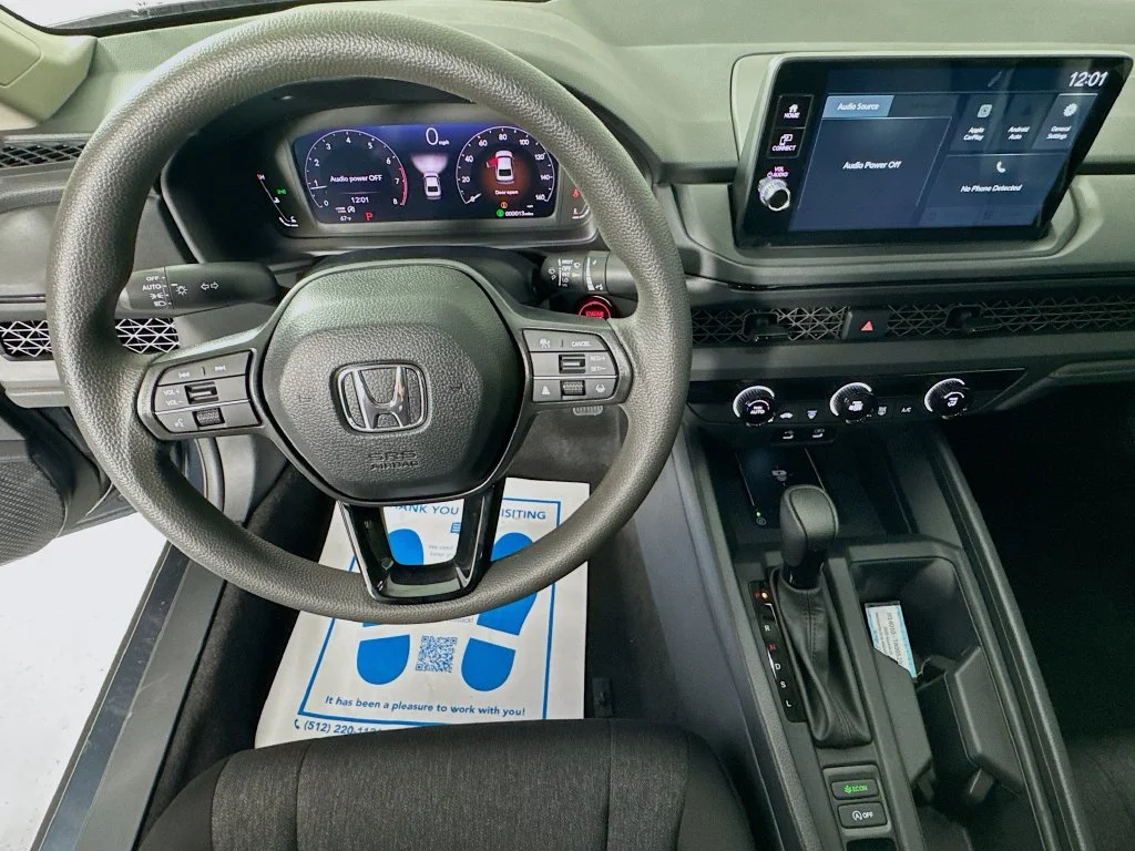 New 2026 Meteorite Gray Metallic Honda LX image 16