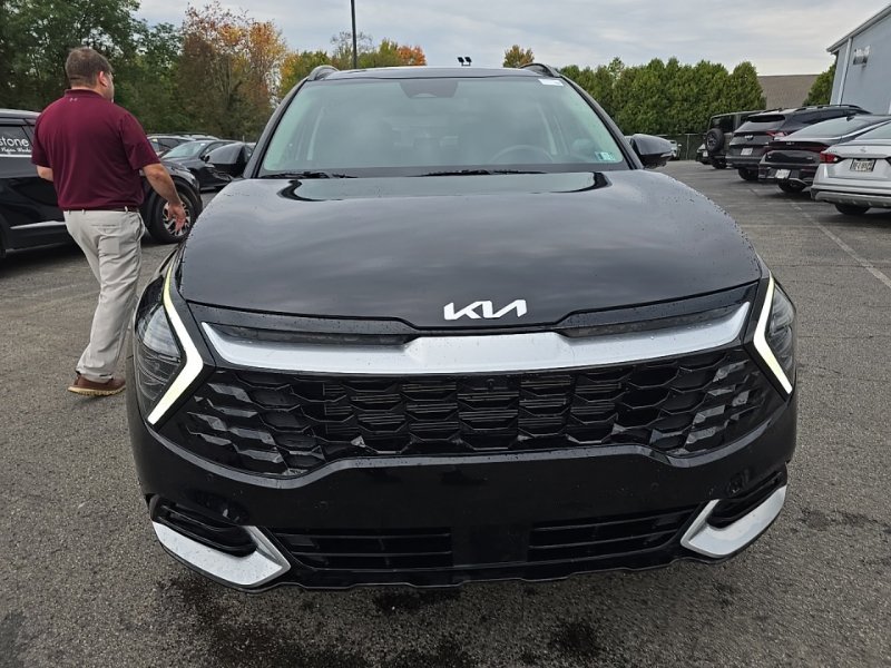 Used 2025 Black Kia SX-Prestige image 2