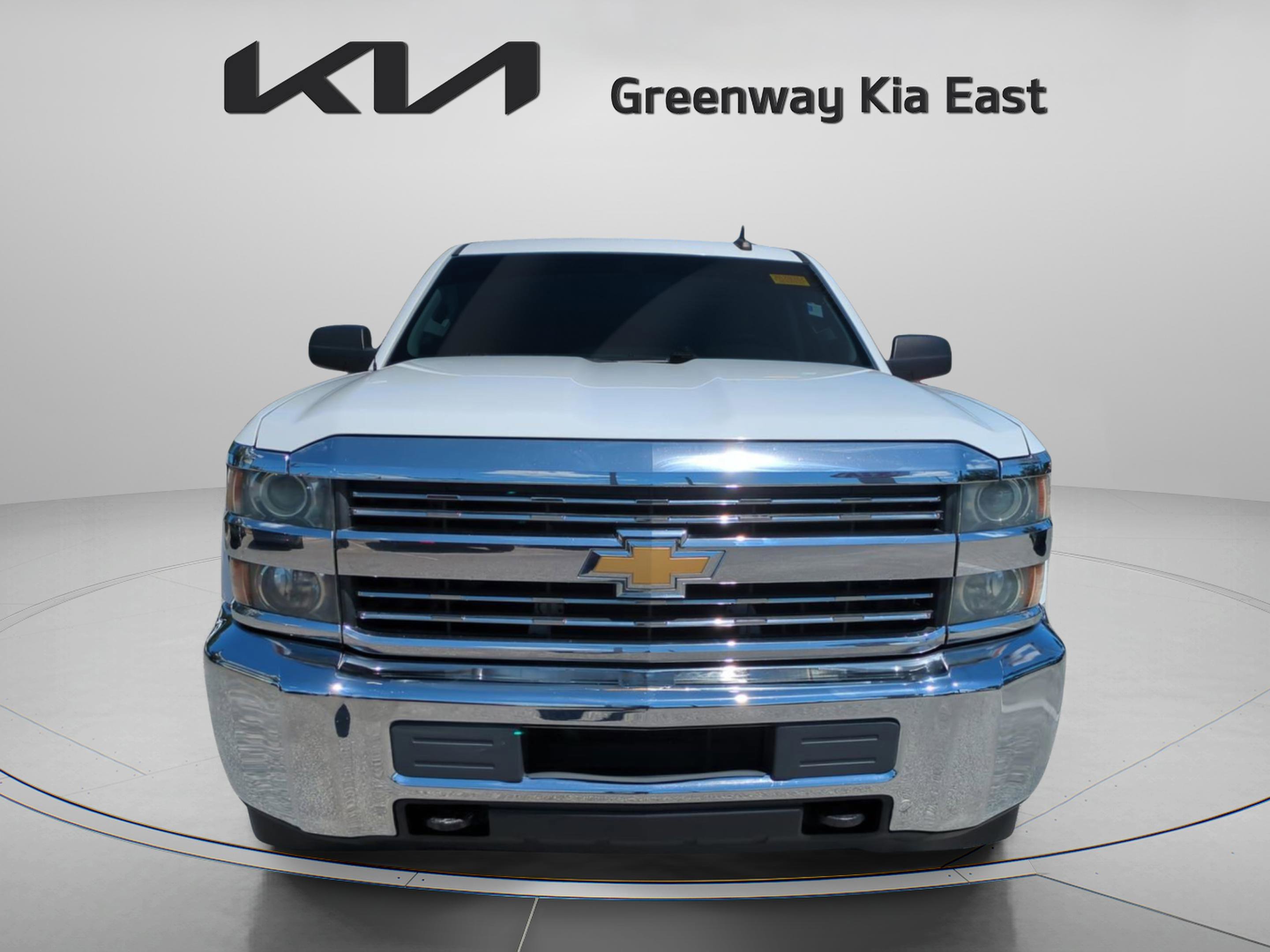 Used 2016 Summit White Chevrolet Work Truck image 10