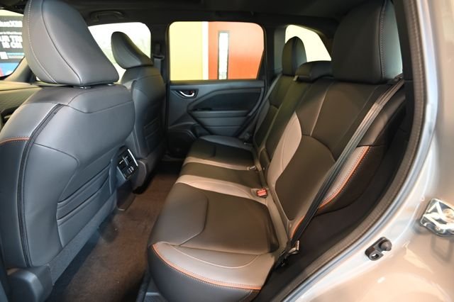 New 2026 RIVER ROCK PEARL Subaru Sport Onyx Edition image 8