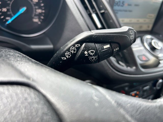 Used 2019 Black Metallic Ford Titanium image 27