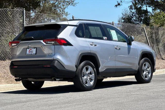 Certified Used 2025 SILVER SKY METALLIC Toyota  image 4