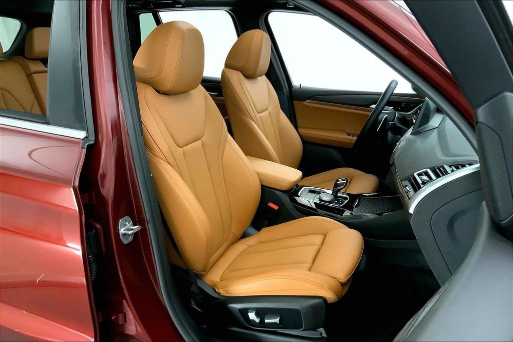 Used 2023 Aventurin Red Metallic BMW  image 6