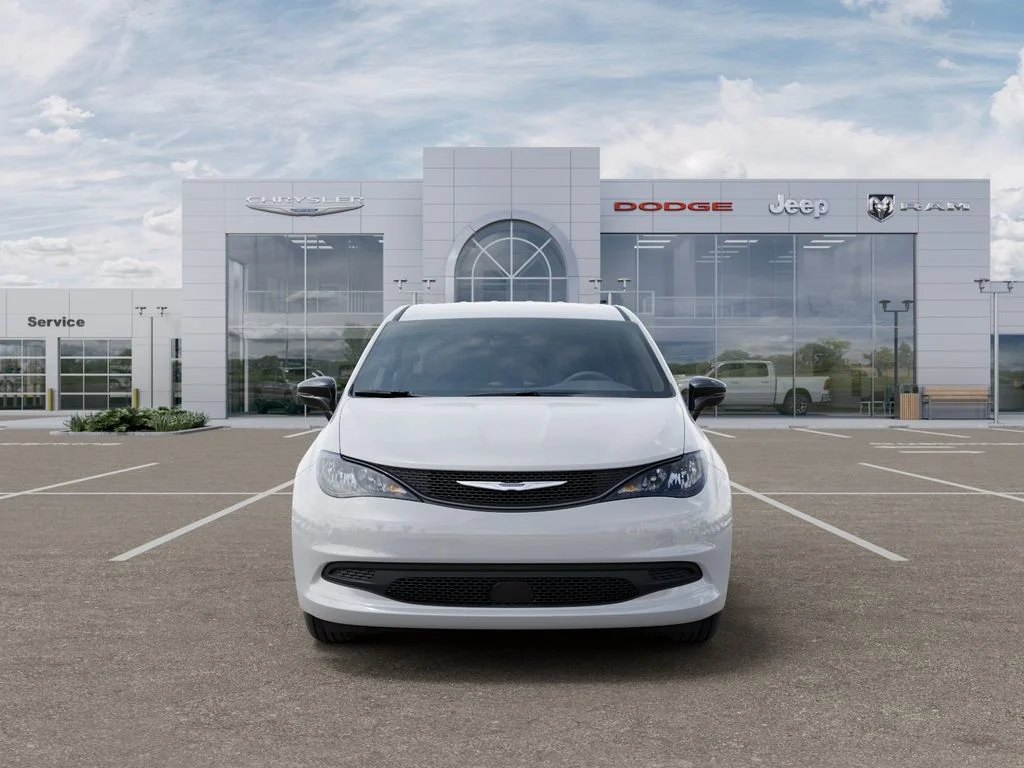New 2026 Bright White Clear-Coat Exterior Paint Chrysler LX image 7