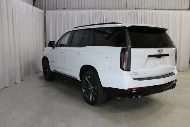 2026 Cadillac Escalade V-Series - Photo 36