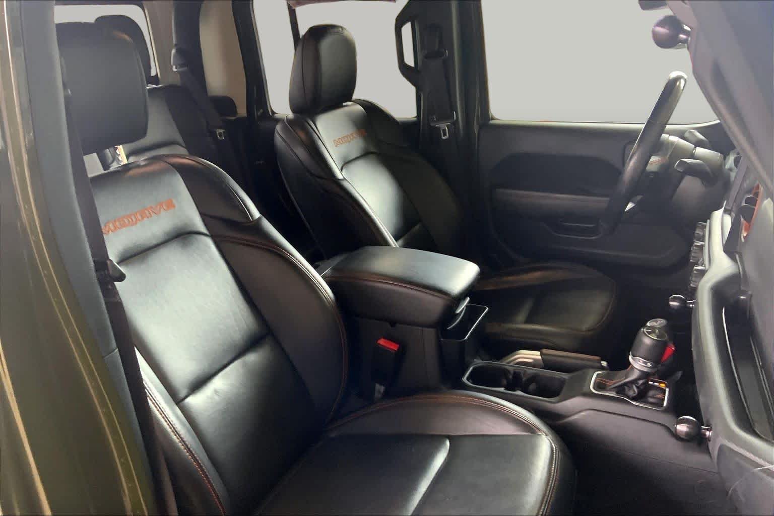 Used 2021 Sarge Green Clearcoat Jeep Mojave image 9