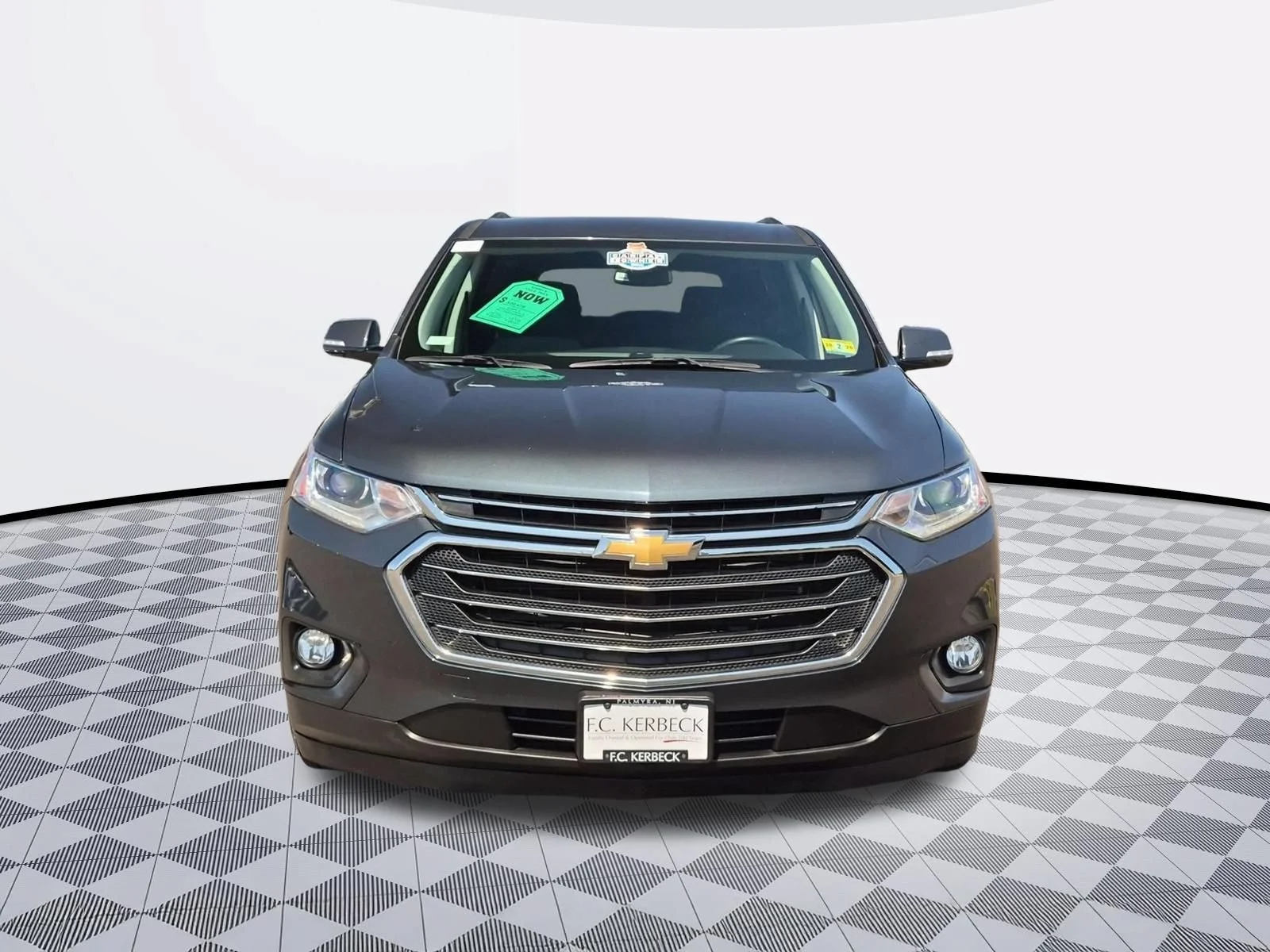 Used 2019 Graphite Metallic Chevrolet LT Cloth image 3