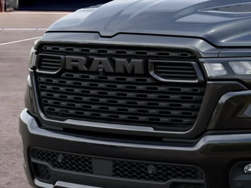 New 2026 Diamond Black Crystal Pearlcoat Ram Express image 11