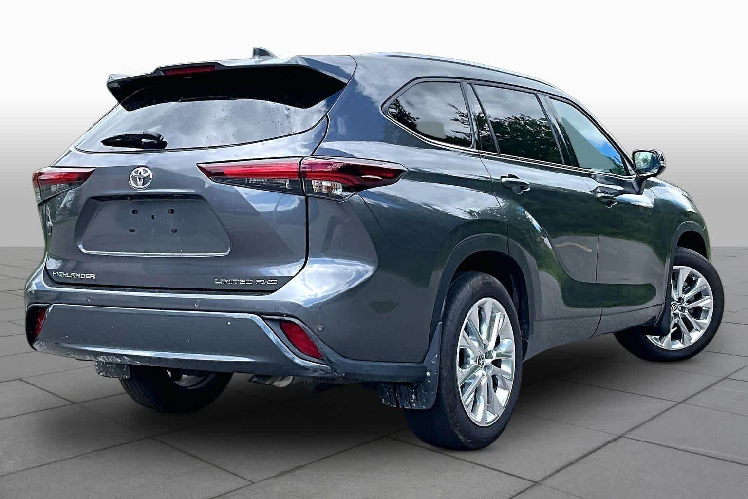 Used 2025 Magnetic Gray Metallic Toyota Limited image 13