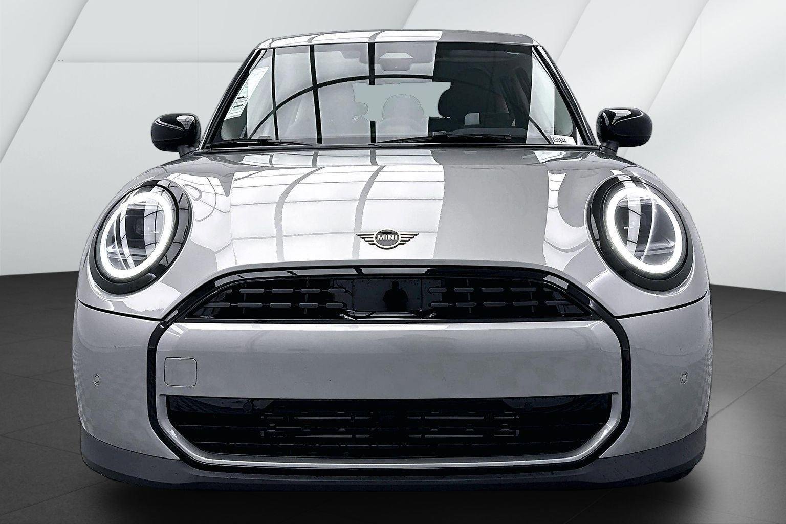 New 2026 Melting Silver III Metallic MINI Cooper image 2