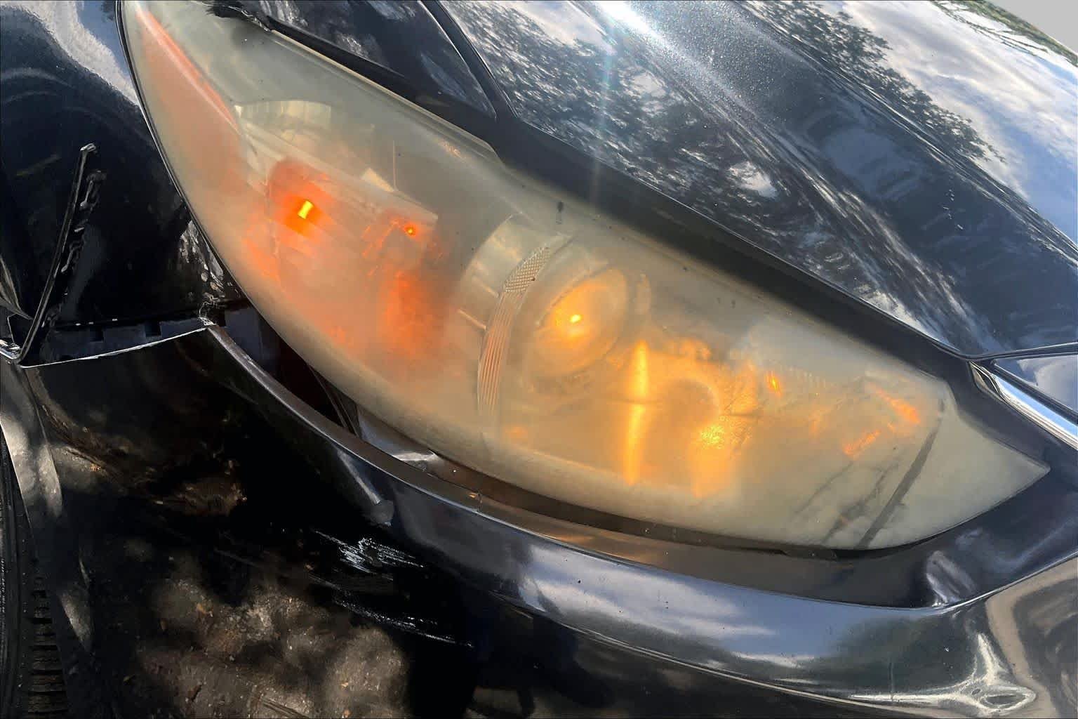 Used 2014 Jet Black Mica Mazda i Touring image 28