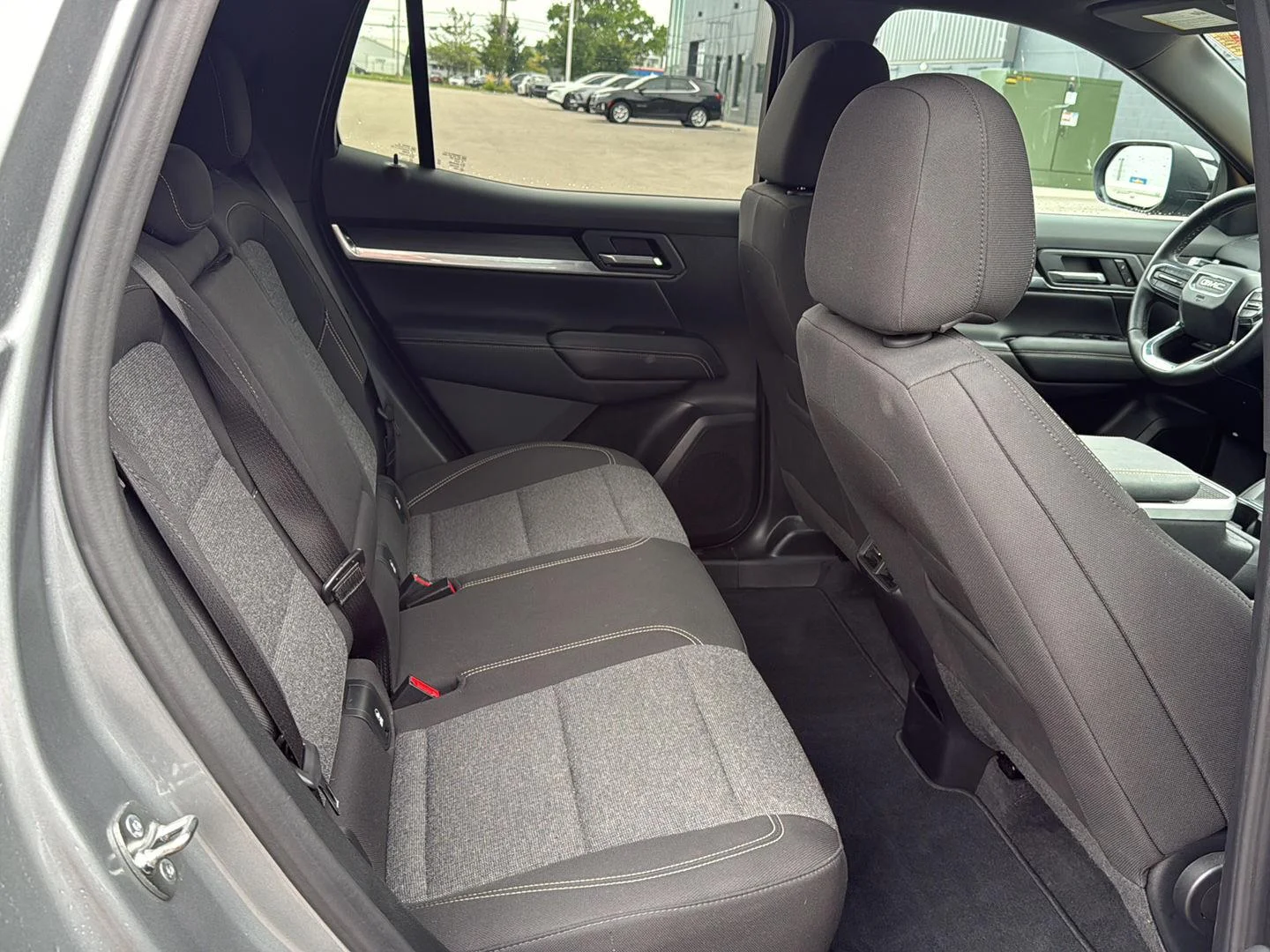 Used 2026 Sterling Metallic GMC AWD Elevation image 11