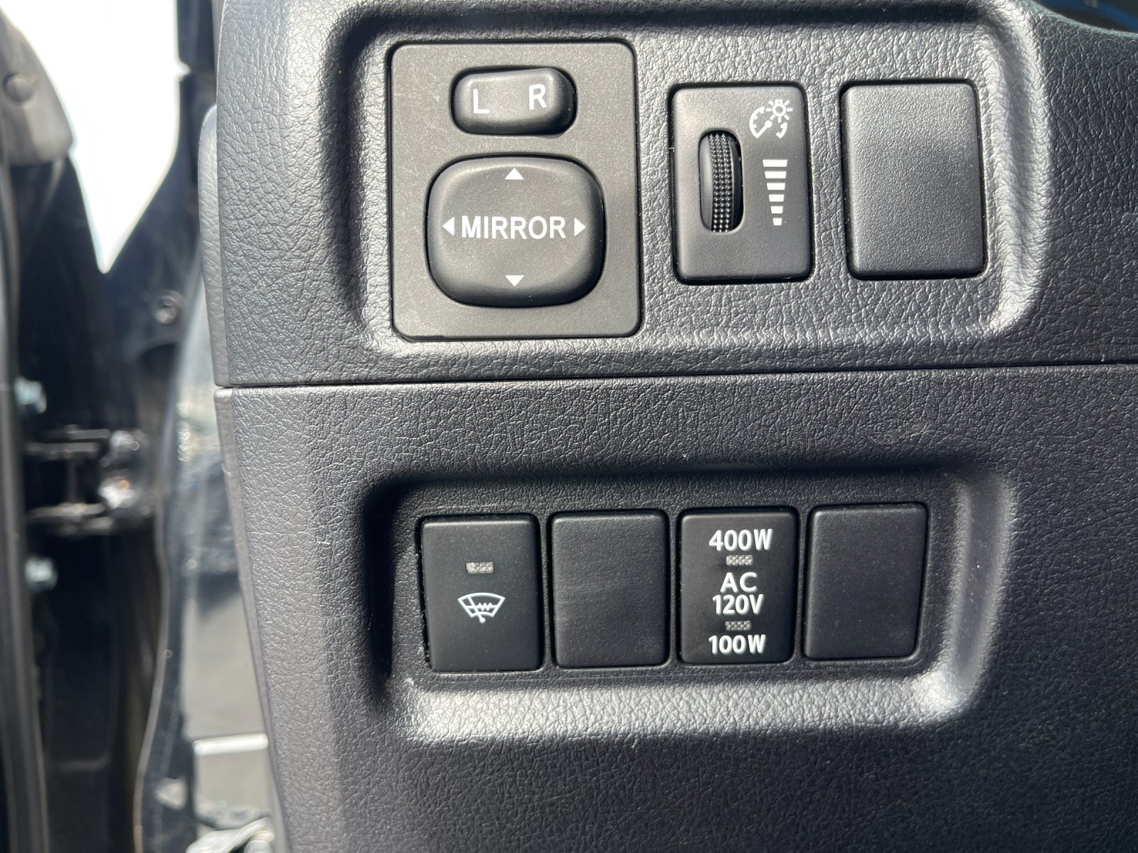 Used 2019 Black Toyota SR5 image 32