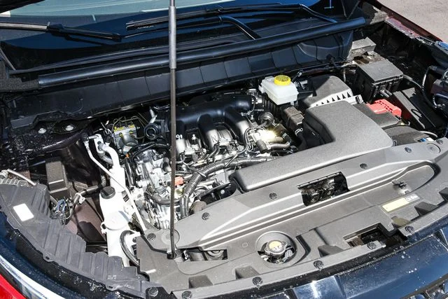 New 2026 Scarlet Ember Tintcoat Nissan SV image 12
