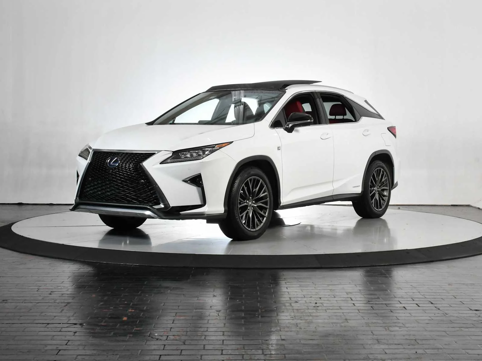 2018 Lexus RX 350 450h F SPORT AWD's photo