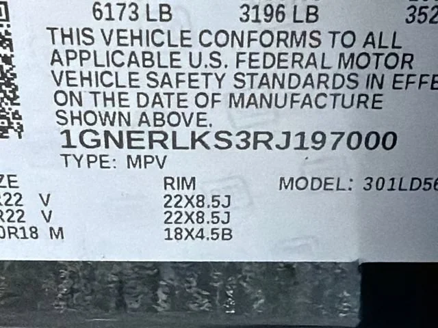 Used 2024 Mosaic Black Metallic Chevrolet RS image 33